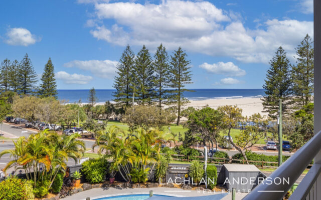16/15 Esplanade Bulcock Beach, Caloundra QLD 4551