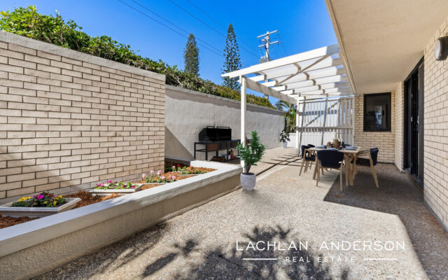 1/70 Albert Street, Kings Beach QLD 4551