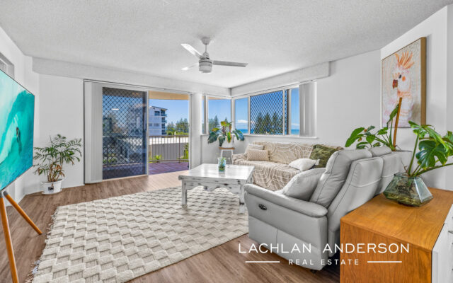 4/3 Latona Avenue, Caloundra QLD 4551
