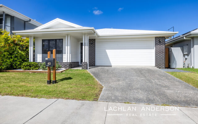 43 Stephen Crescent, Nirimba QLD 4551