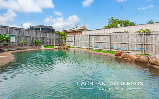 76 Beerburrum Street, Battery Hill QLD 4551