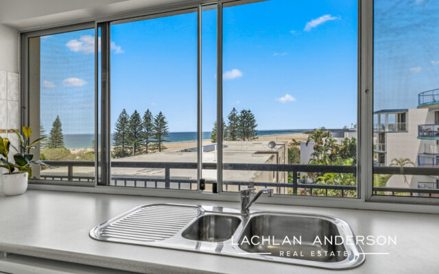 11/2 Knox Avenue, Caloundra QLD 4551